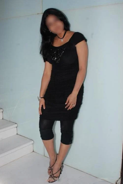 Call Girls Horsley Hills